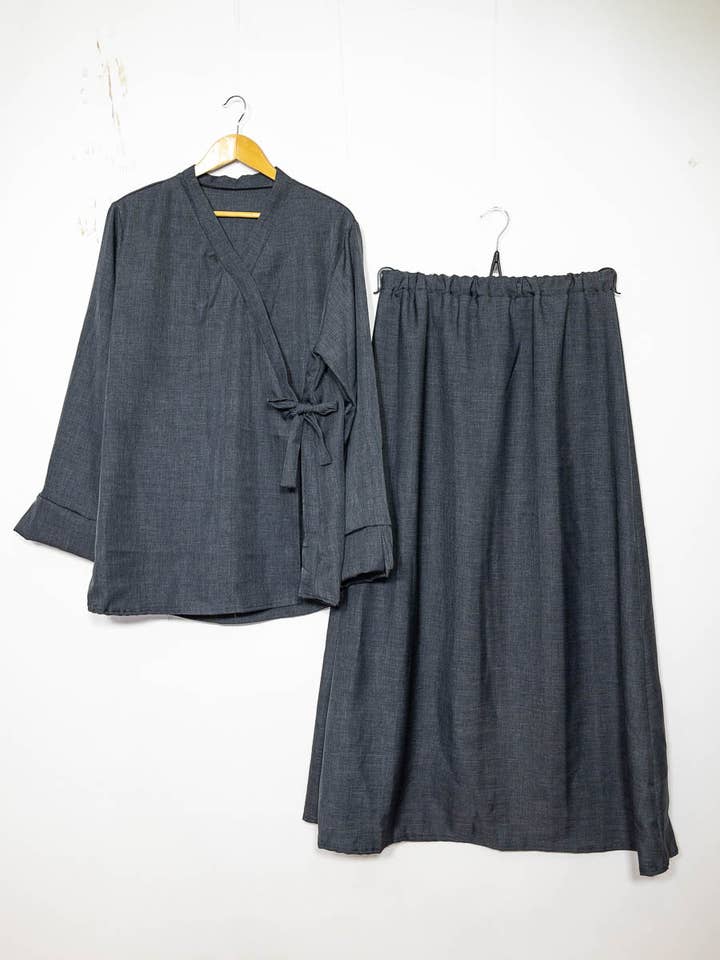 IDEAL OUTFIT - Wholesale Top & Pant Set (NOT Loungewear) - Women's - Crossed top abaya set ref:2385 xlm JU2