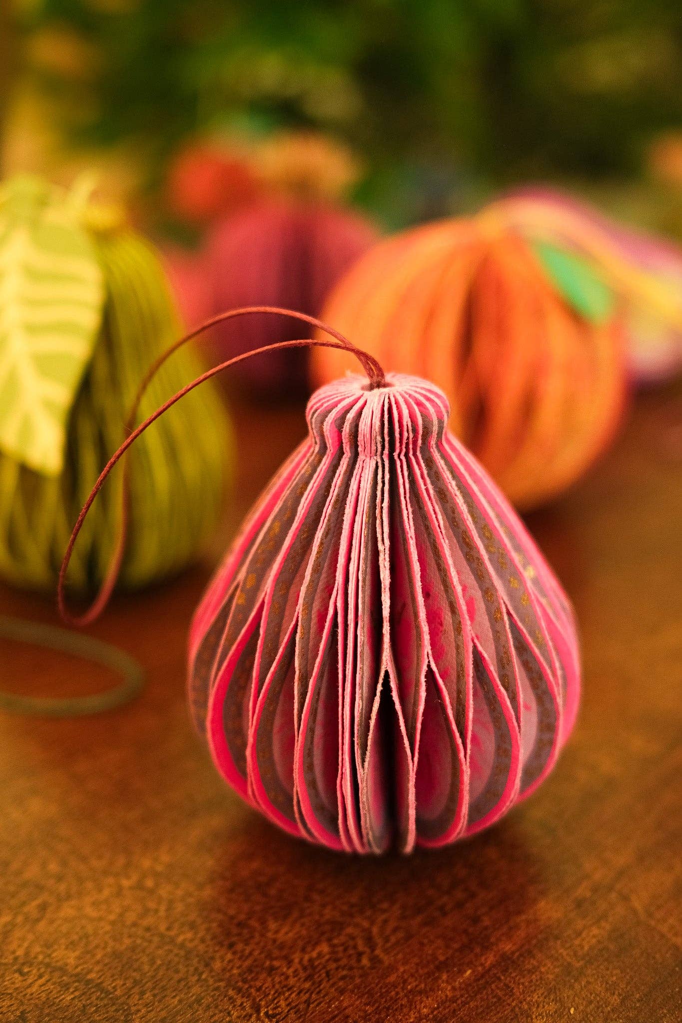 East End Press - Wholesale Ornament - Fig Honeycomb1