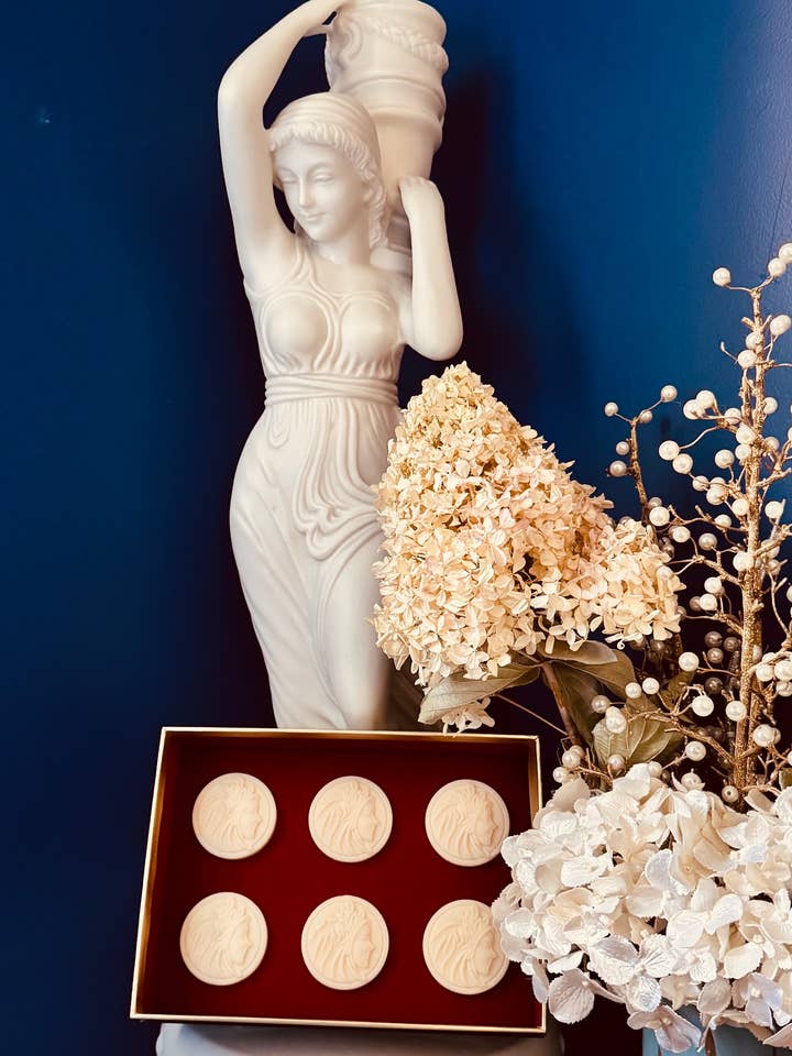 Bharti’s Melting Moments for wholesale by Khush Candle Co LLC