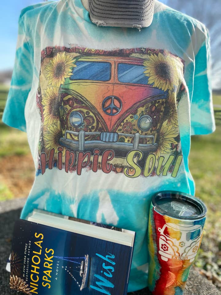 Maglietta sbiancata girasole Hippie Soul per la vendita all'ingrosso da parte di Neat Creations