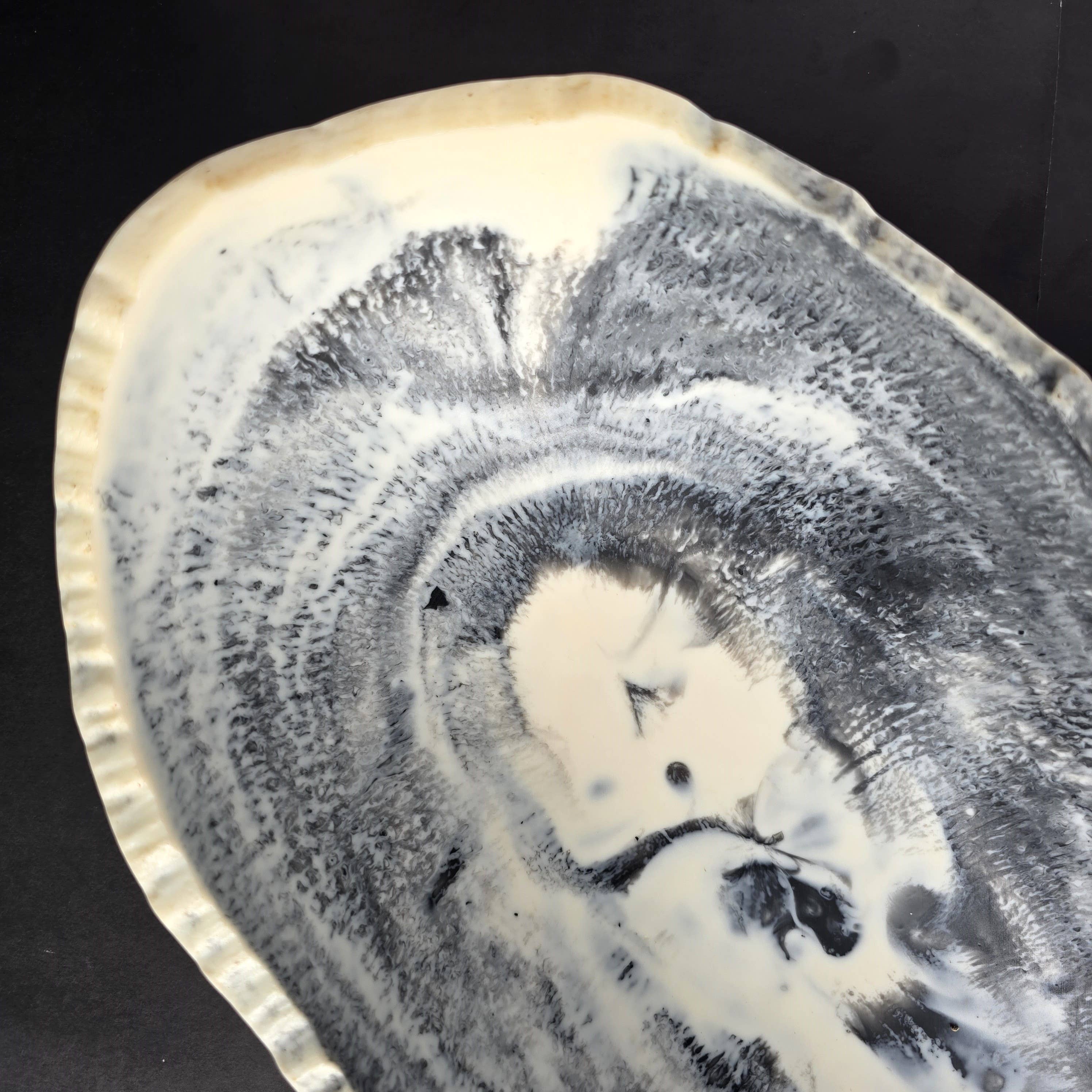 Gibb & Daan - Wholesale Serve Bowl - Large Resin Trough - Entryway Catchall - Decorative Bowl8