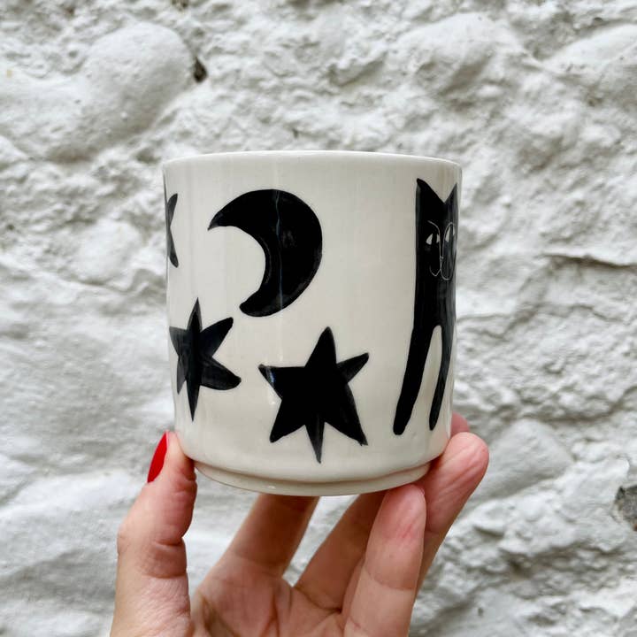 Anna Soba - Wholesale Coffee Mug - Dreamy, Illustrated ceramic mug1