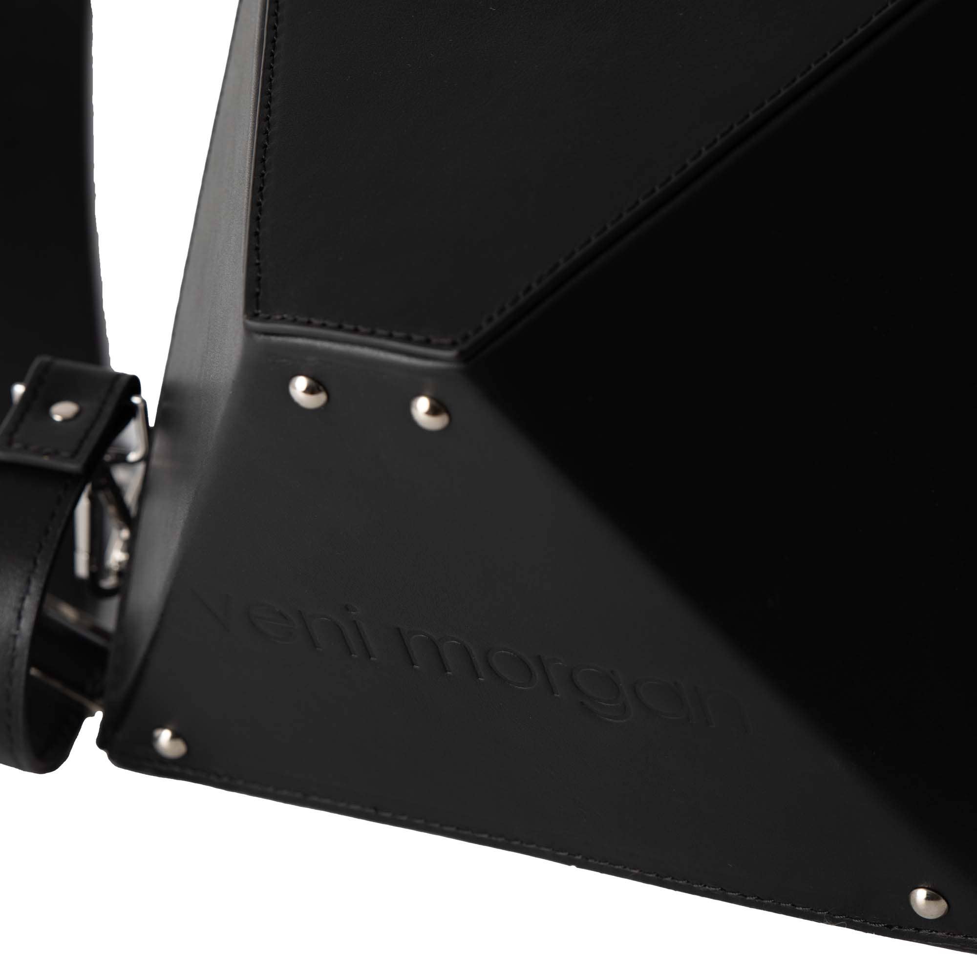 veni morgan - Wholesale Backpack - Women's - mako in black leather9