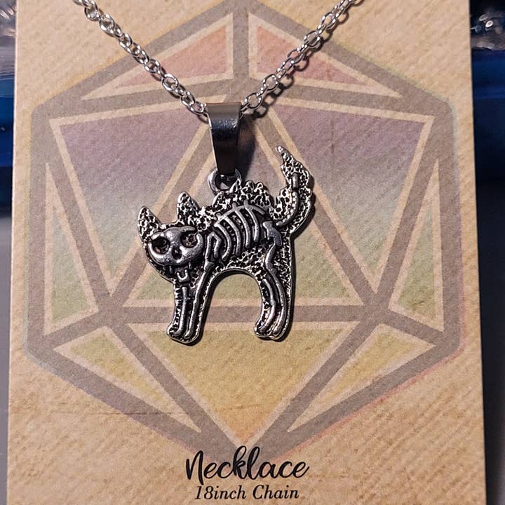 Con-Quest Crafts - Vente Boucles d'oreilles pendantes - Boucles d’oreilles et colliers à thème fantasy, gothique, RPG et gaming19