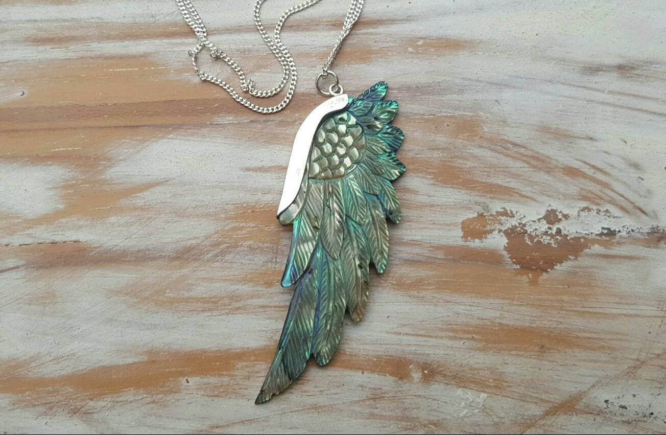 Feather Tribe - Vente Colliers à pendentif - Collier Mini SuperWing en Abalone1
