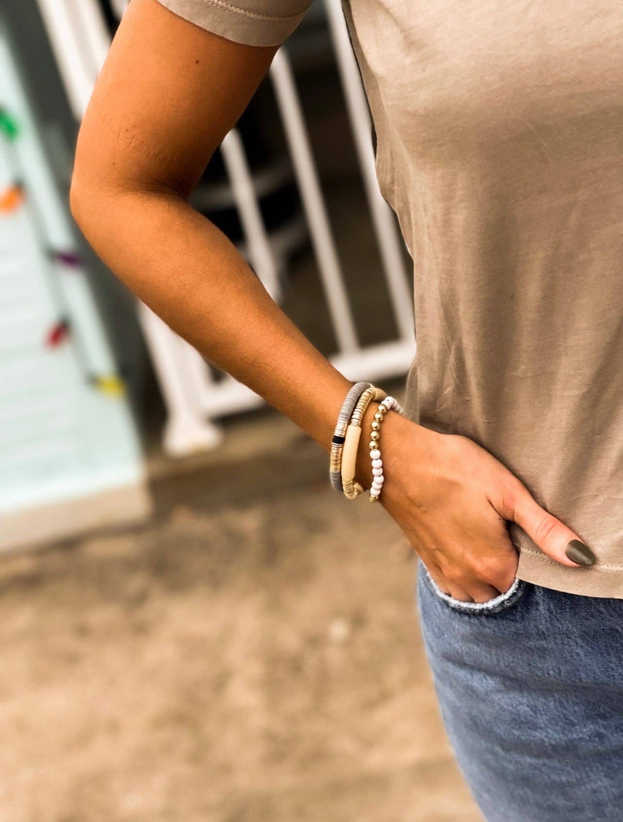 Allie + Bess - Wholesale Beaded Bracelet - Grey Vinyl 6mm3