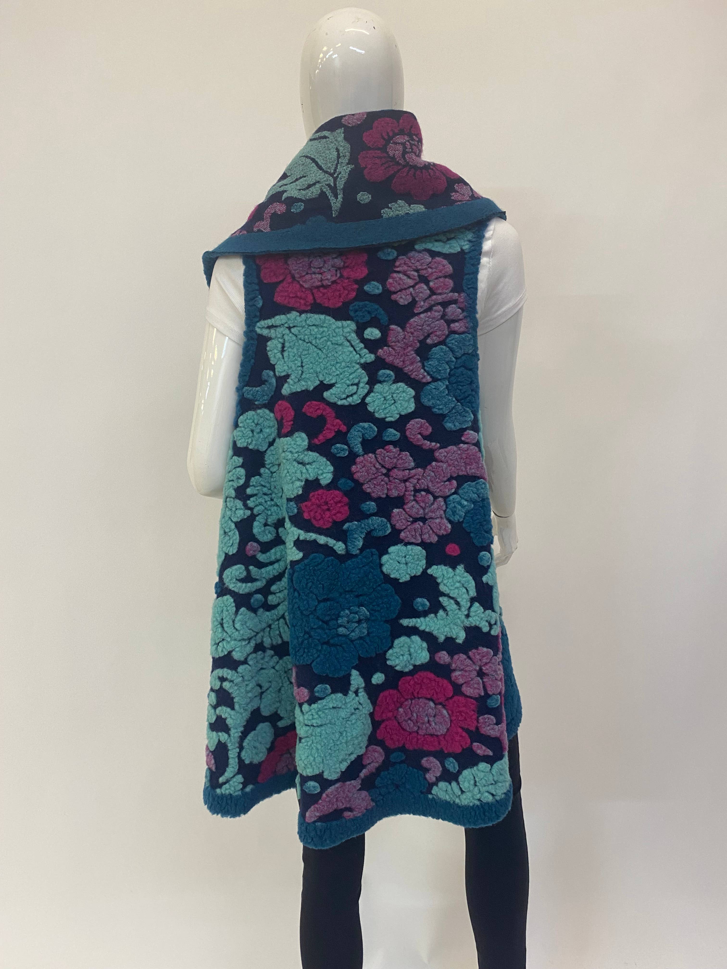 ORNELLA PARIS – wholesale Jacket – Women's – BLL-VK003 wool jacket

16