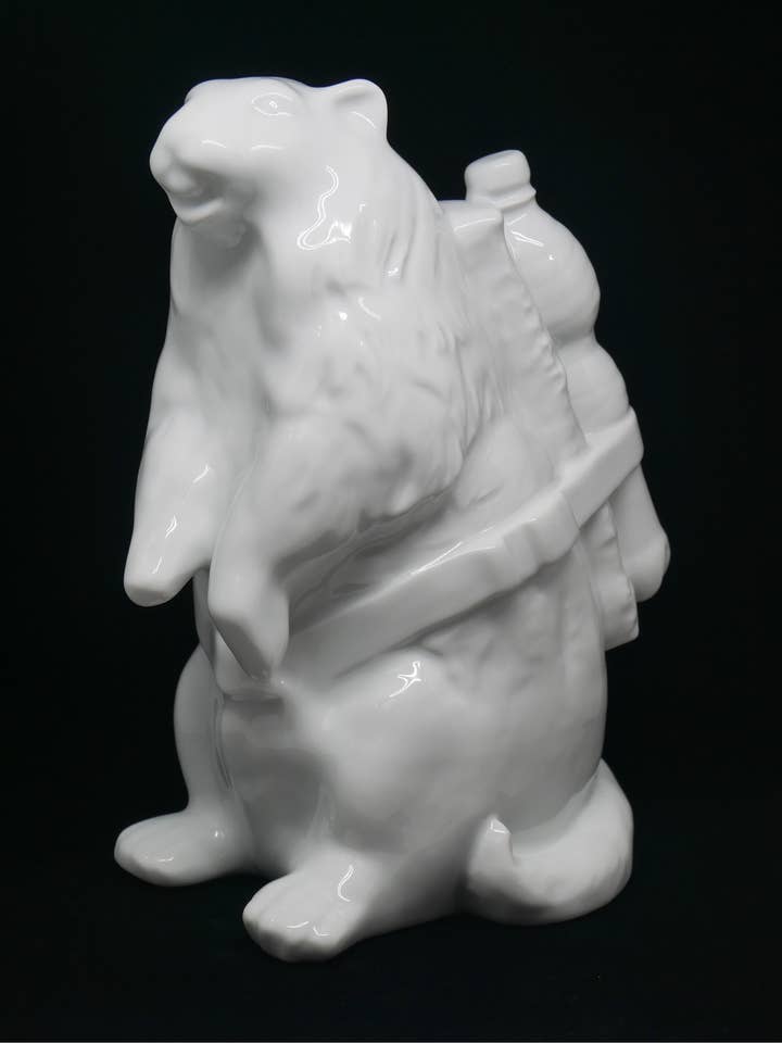 Skulptur Marmot White Porslin Edition av SWEETLOVE för wholesale av K.Olin Tribu