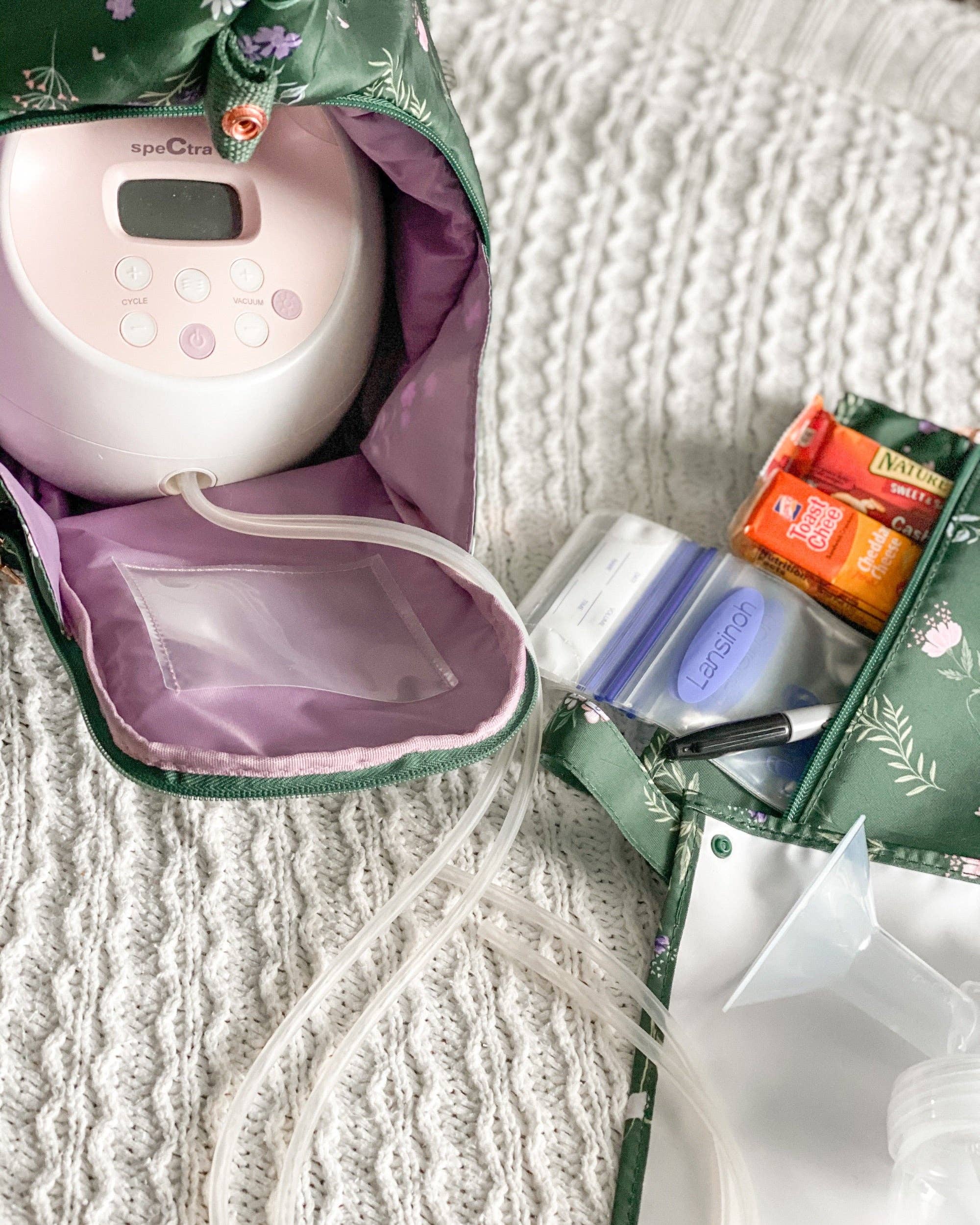 Sarah Wells Bags - Wholesale Tote Bag - Women's - Sarah Wells Lizzy Breast Pump Tote with Insulated Pocket4