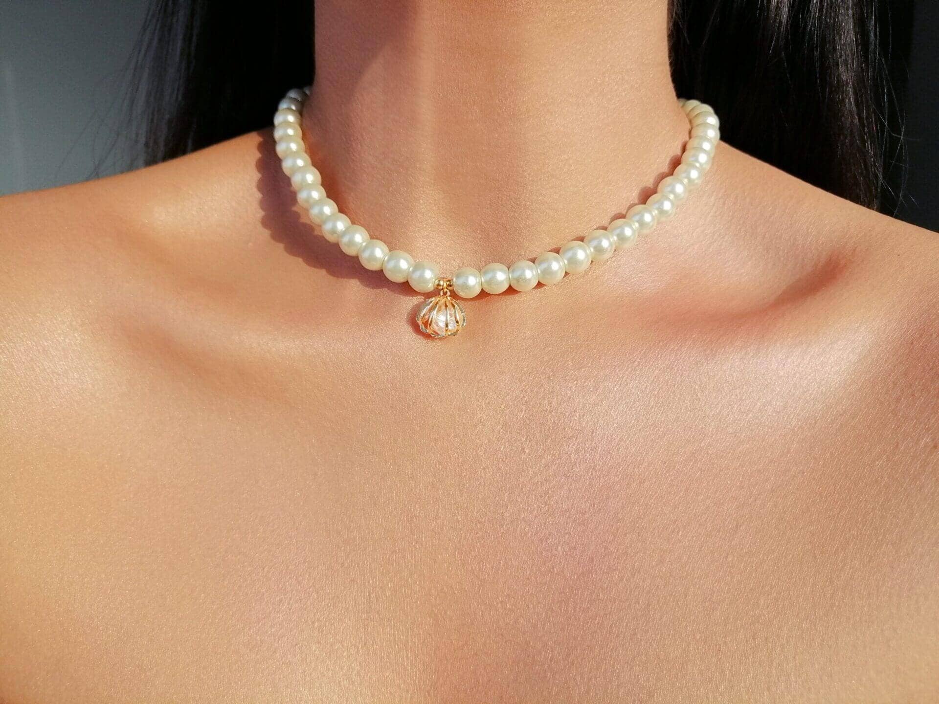 Divine Dulcet – wholesale Choker/collar – "Ocean Treasure" | 24 Karats Czech Pearls Choker Necklace2