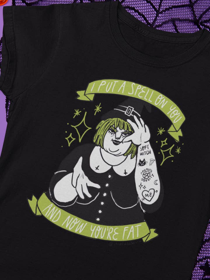 Coloquei um feitiço em ti - T-shirt unissexo em algodão biológico por atacado de Chiaralascura