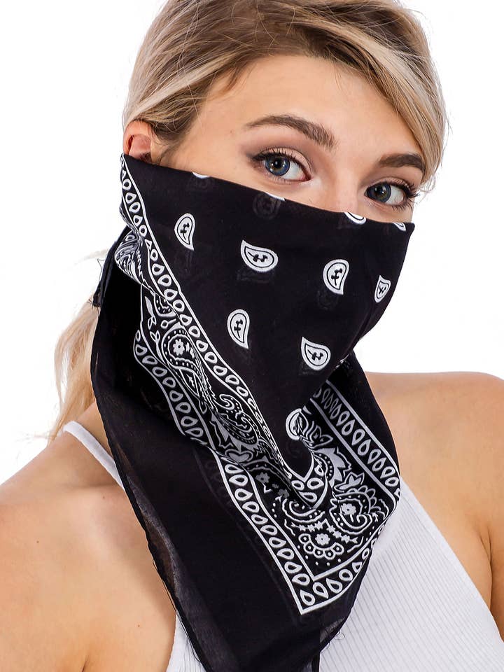 Pañuelo cuadrado de algodón con estampado clásico de cachemira para venta al por mayor de Cap Zone