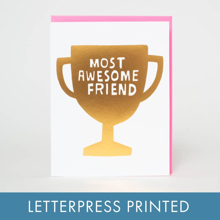 Carte de vœux typographique Awesome Friend Trophy par Ashkahn pour la vente par Egg Press Manufacturing