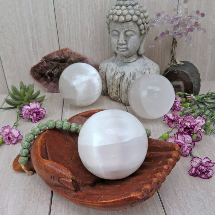 Rock Paradise - Wholesale Spiritual Stone/Crystal - Selenite Sphere - White Orb - Healing Crystals Chakra Gemsto