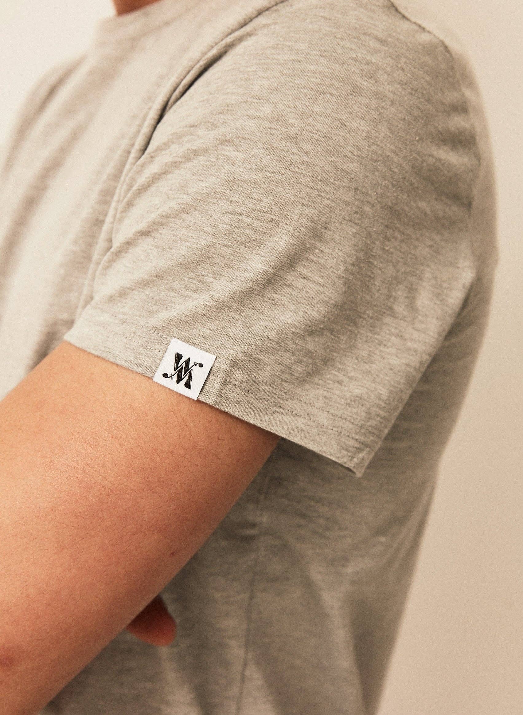 Double M - Wholesale T-Shirt - Men's - GRAY T-SHIRT1