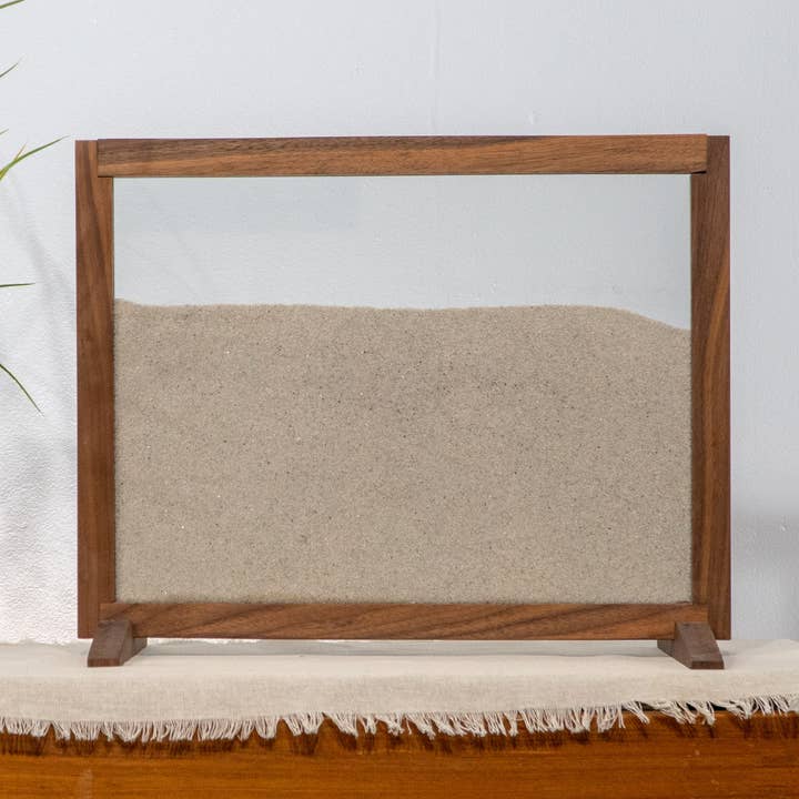 Wall Colony - Vendita all'ingrosso Decorazioni da tavolo - Fattoria formica fatta a mano con supporto (noce)0