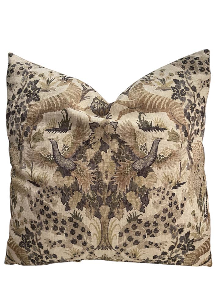 Zelda Chinoiserie Kudde med Fjäderinlägg (22 tum) för wholesale av Dahlia & Grace pillows