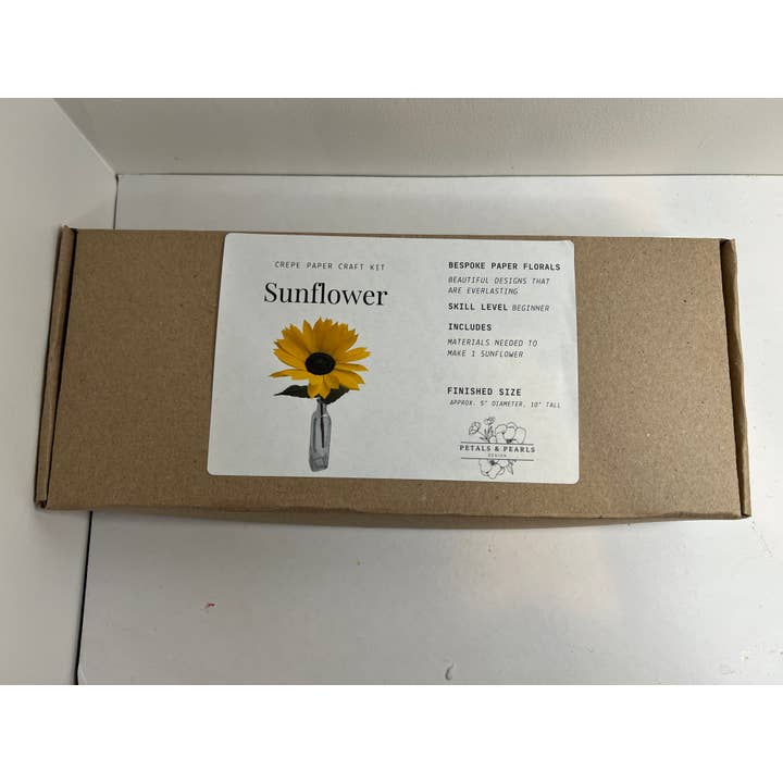 Petals and Pearls Design - Wholesale DIY Craft Kit - Crepe Paper Rolled Sunflower Kit