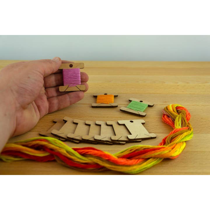 Embroidery craft - Wholesale Craft supplies - Wooden thread bobbins embroidery floss organizers BB-0011