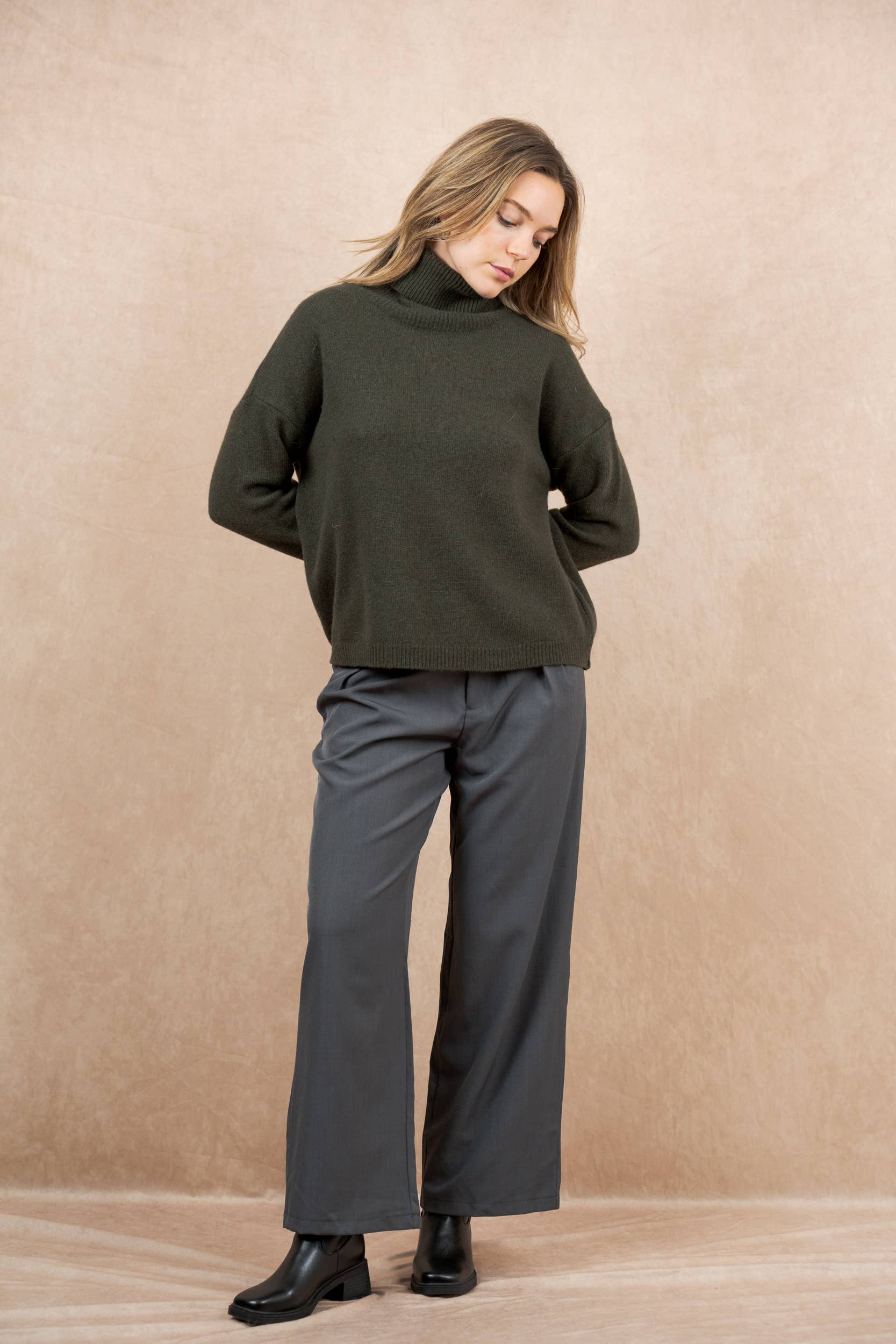 NAÏS PARIS - Vente Pull en maille – femme - Pull col roulé manches longues 100% laine merinos extrafine4