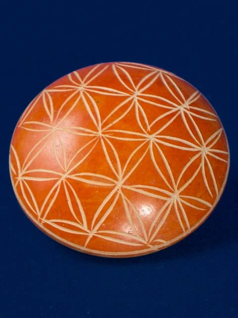 Handschler Lebensblume orange - soapstone for wholesale by polanski speckstein