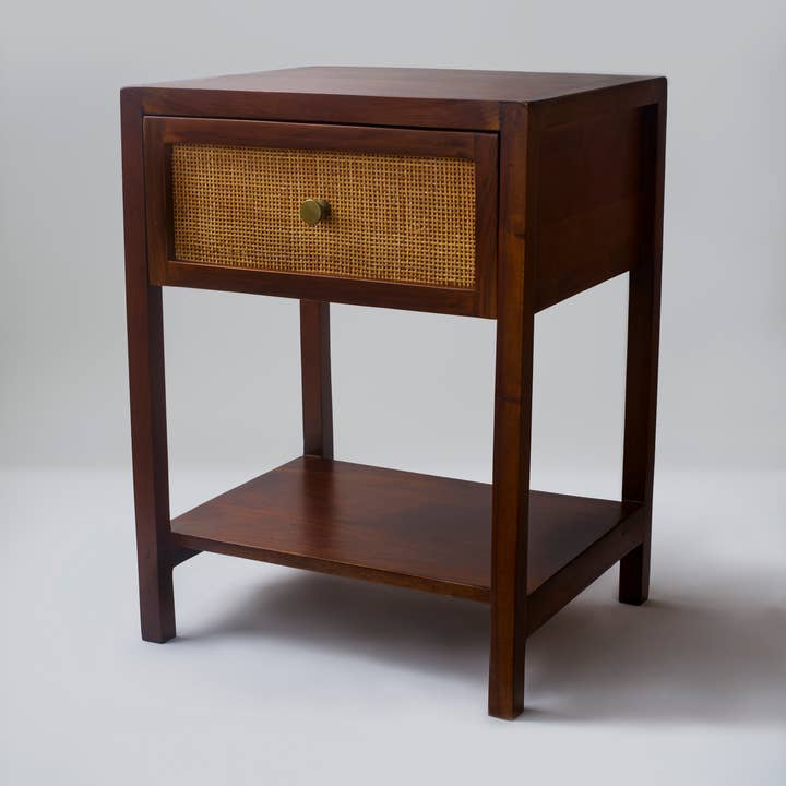 Atolia Designs – Großhandel Couchtische – Hattie 1 Schubladen-Nachttisch0