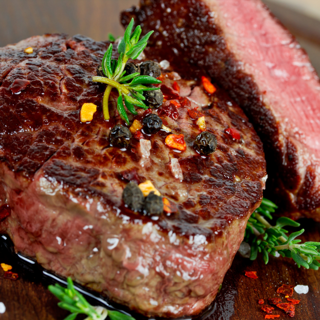 Lesley Elizabeth - Wholesale Salt - Pepper & Garlic Sea Salt – Bold, Savory Blend (250mL PET)1