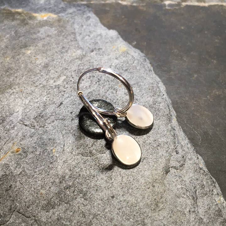 Bluelily925silver – wholesale Hoop-örhängen – SE324B - 1.2 X 14MM BÅGE MED MOPP OVAL BERLOCK0