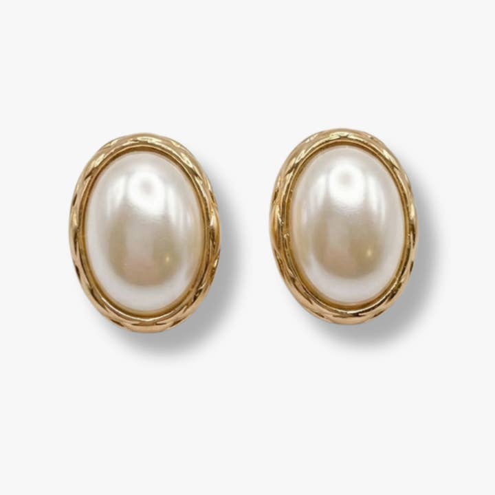 Orecchini Vintage a Perla Ovali per la vendita all'ingrosso da parte di Liv Bella Vita | European Inspired Waterproof Jewelry