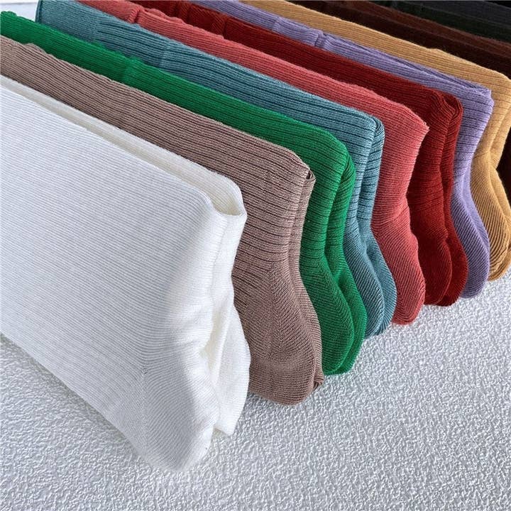 Plush Looks - Wholesale Socks – Women's - Stacked Pile Socks- Minimalist Thin Style4