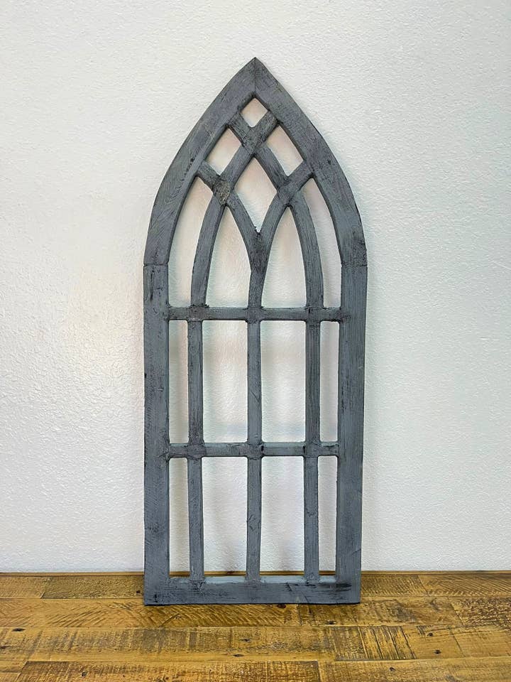 Fenêtre en bois Bordon, gris foncé, faite main - 6.1 (OOS) pour la vente par Rustic Farm