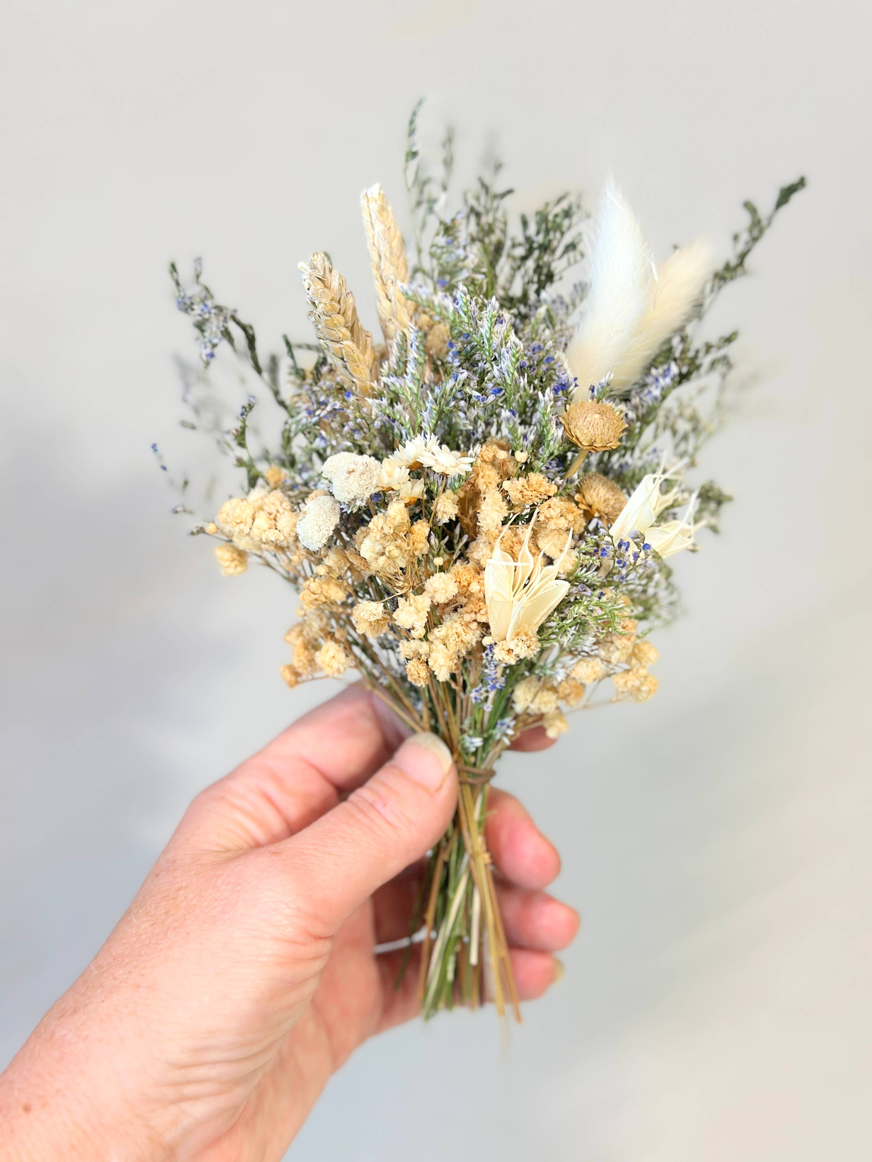 The Gardeners Wife - Wholesale Vase -  Bouquet in a Box — Dried Floral Bouquet + Vase Gift Set 10