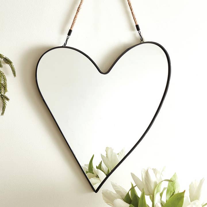 Santa Barbara Design Studio by Creative Brands - Wholesale Wall Mirror - Heart Mirror2