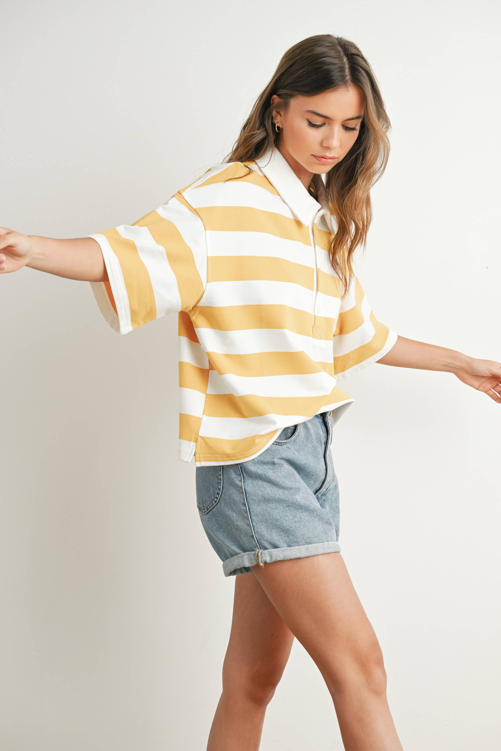 BUTTERMELON - Wholesale Polo - Women's - Striped Oversized Polo Shirt - BMT771020