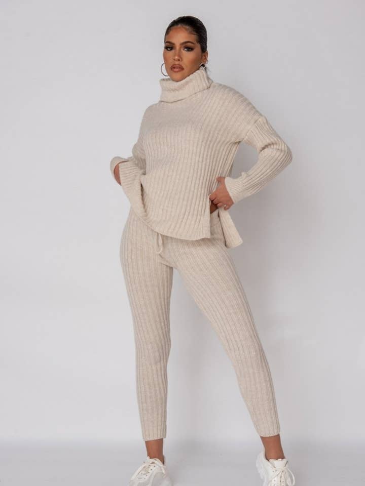 Tammy Rippstrick Loungewear oben und unten für den Großhandel von Fashions Blvd