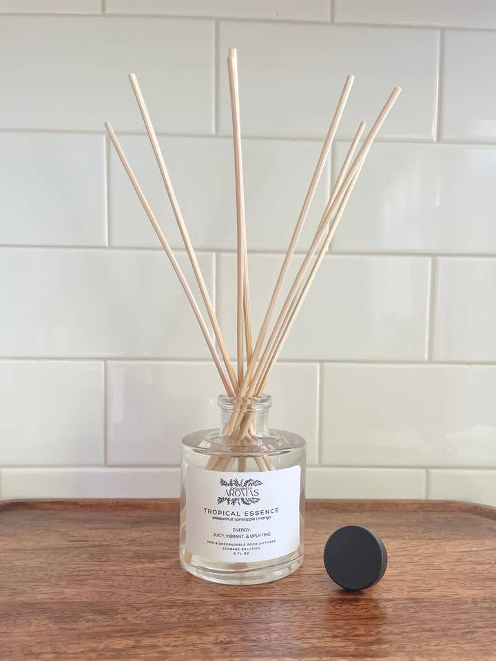 ESSENCE TROPICALE : Diffuseur à tiges, 177 ml pour la vente par AROMAS
