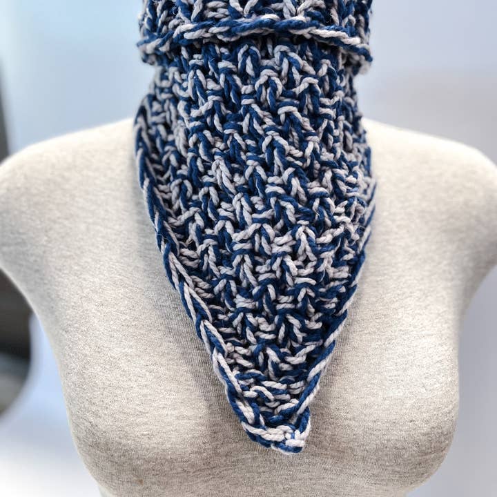 Hoagland Handmade - Wholesale Scarf - Women's - Virginia hand-dyed merino hand-knit chunky cowls8