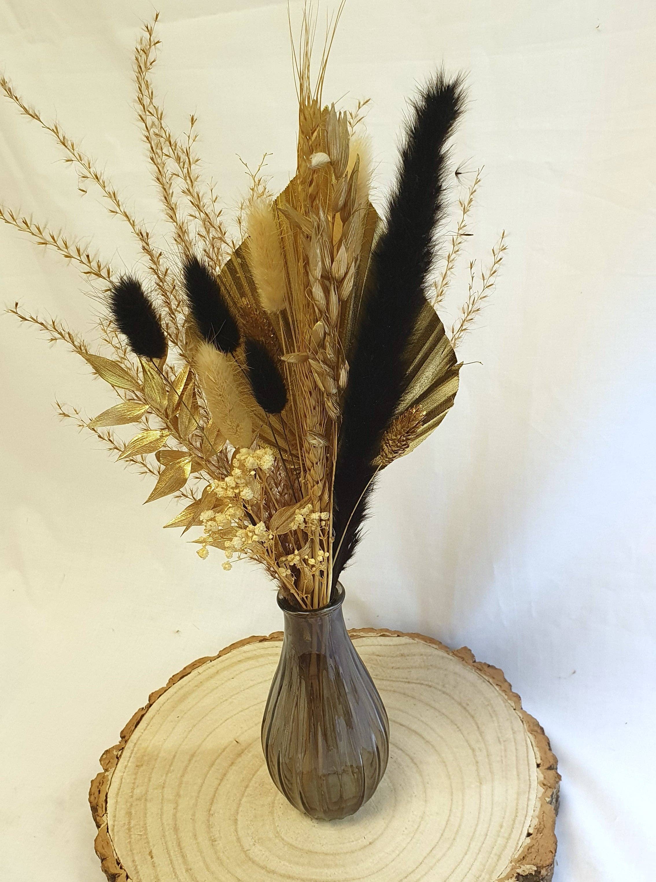 Opal Lily – wholesale Dried/pressed flowers – Black & Gold Palm Spear Bouquet5