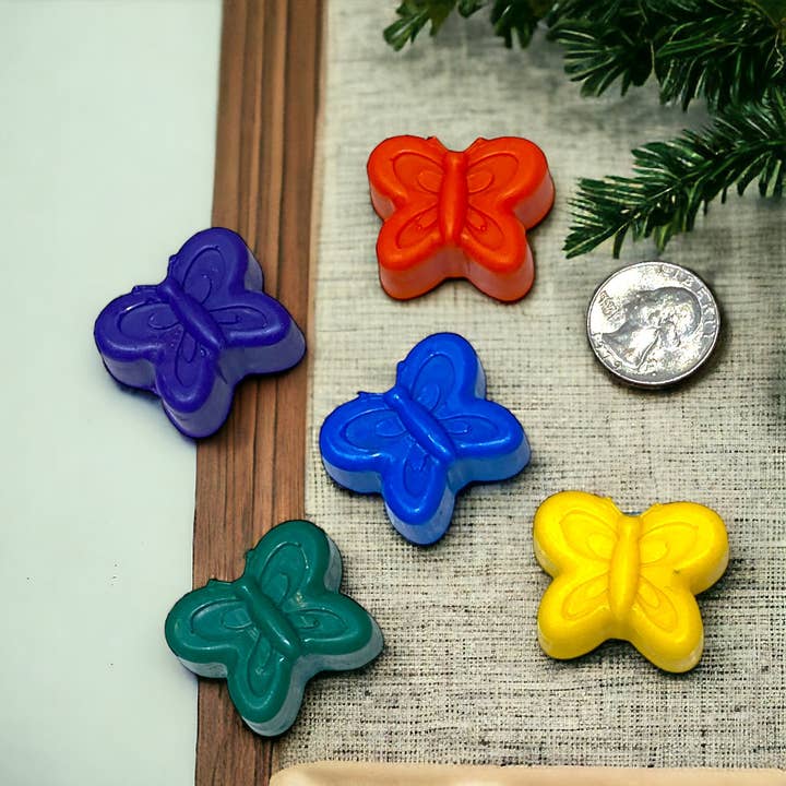 Butterfly Bath Crayons for wholesale by Calla Lily Cosmetics