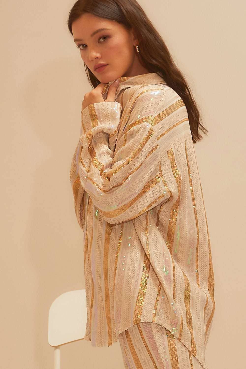 CREME MULTI Camisa Formal de Lantejoula Stripe Neutro para venda a revendedores na Faire11