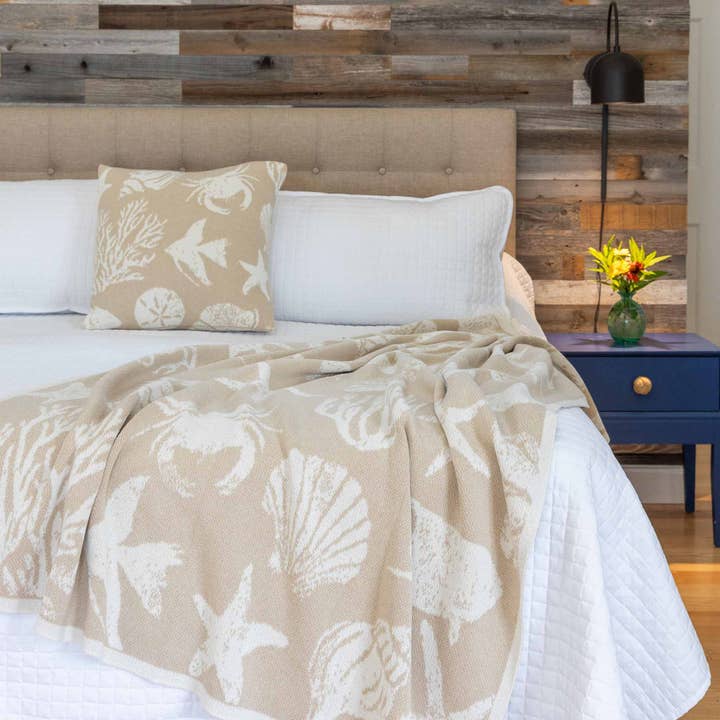 Cotton Sustainable Knit Throw Blanket | Summer Gift - Sea Life
for wholesale by In2Green