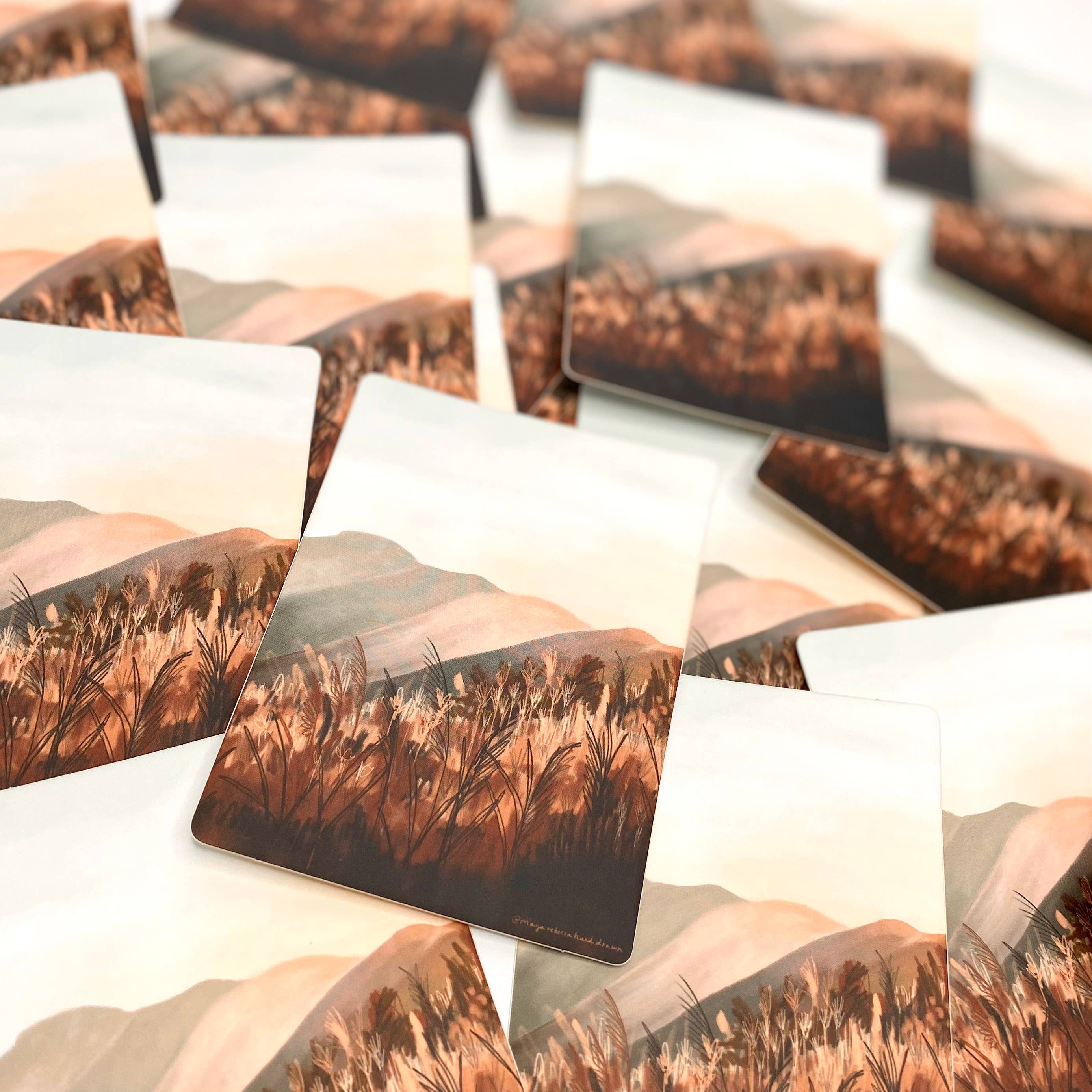 Maija Rebecca Hand Drawn - Vendita all'ingrosso Adesivo - Adesivo paesaggistico Pink Hills1