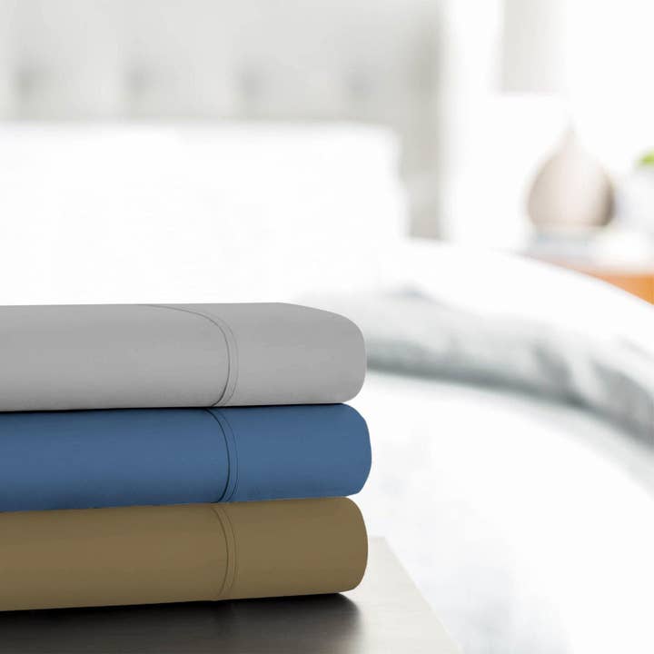 Ensemble de draps 4 pièces Lavish Touch en coton et bambou, 500 fils au pouce carré, grand lit pour la vente par Pelicano