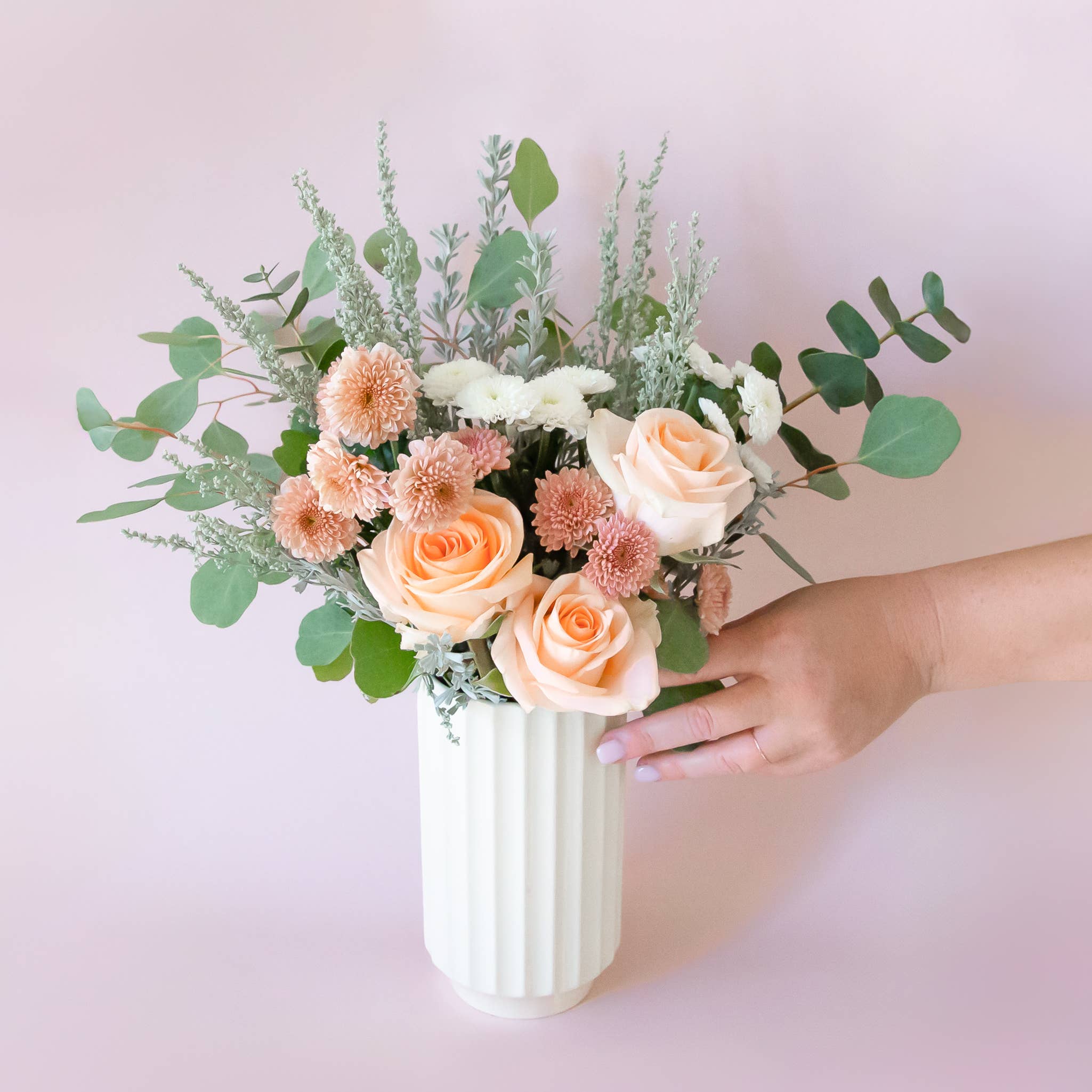 Jungle Club – wholesale Vase – Monroe Vase | Vintage White3