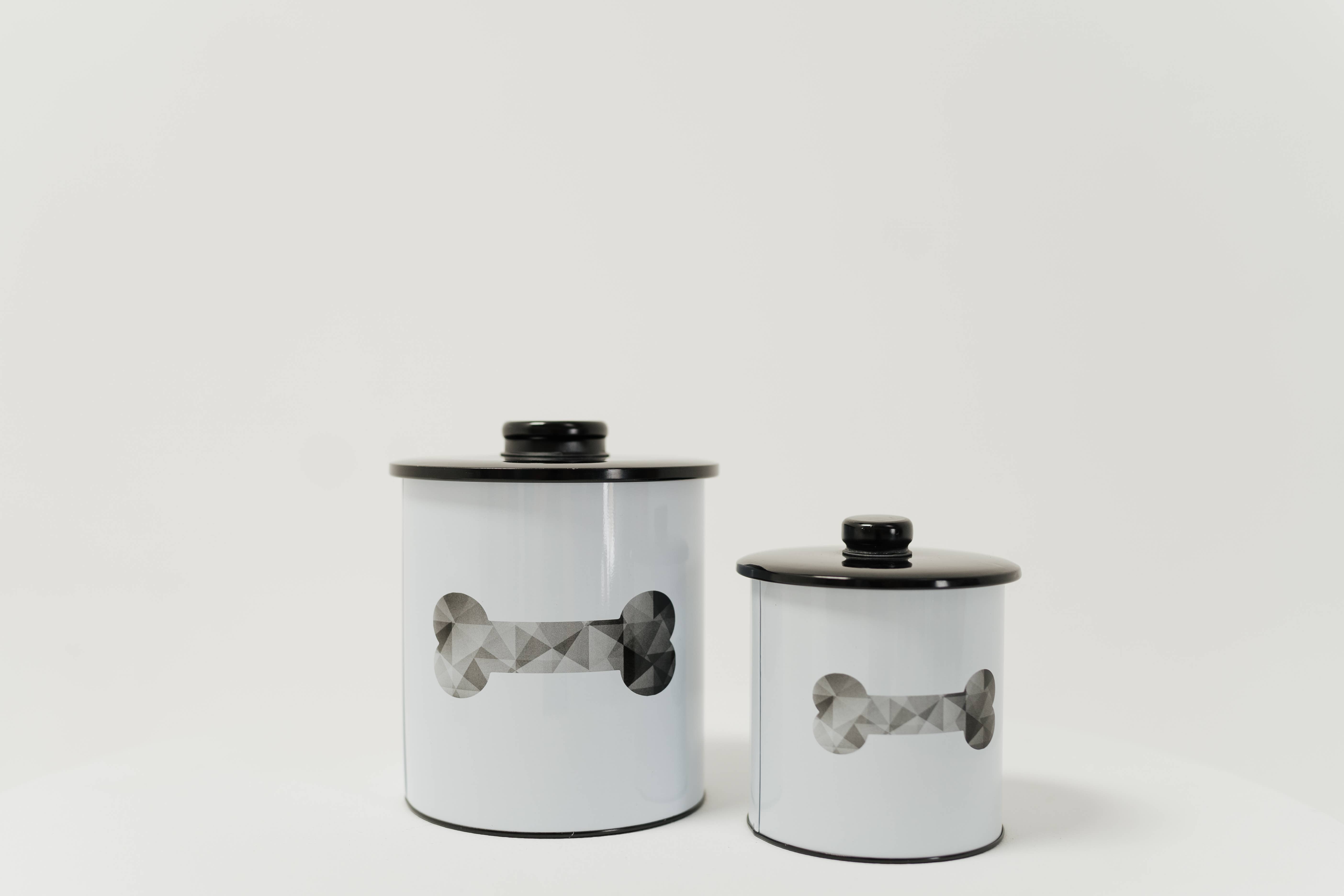 DAHO - Vente Bocal à friandises – chien - Set de 2 boîtes rondes en métal pour friandises pour chiens8