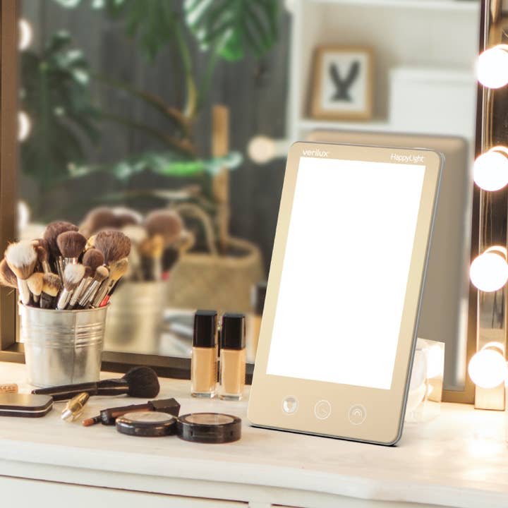 Ripple Distribution - Wholesale Light Bulb/Puck - HappyLight Luxe - Champagne Gold
