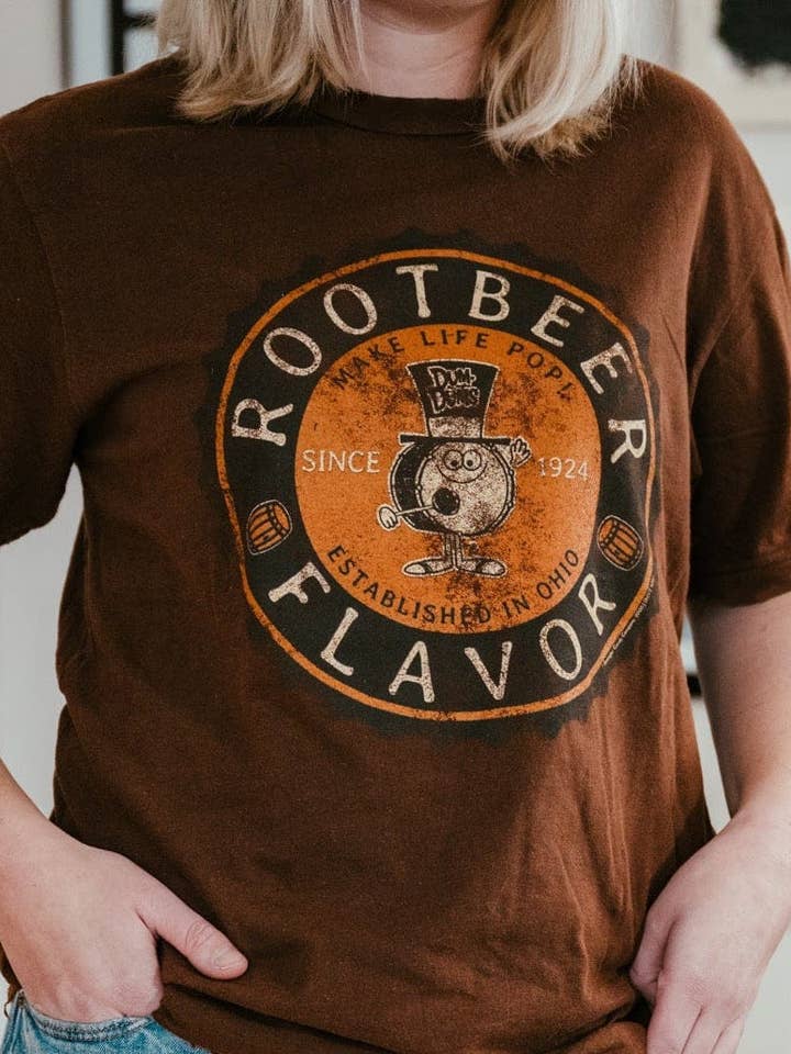 www.sweetvintagetees.com - Wholesale Screen Printed T-Shirt - Women's - Dum Dums Vintage Root Beer Bottle Cap Tee
