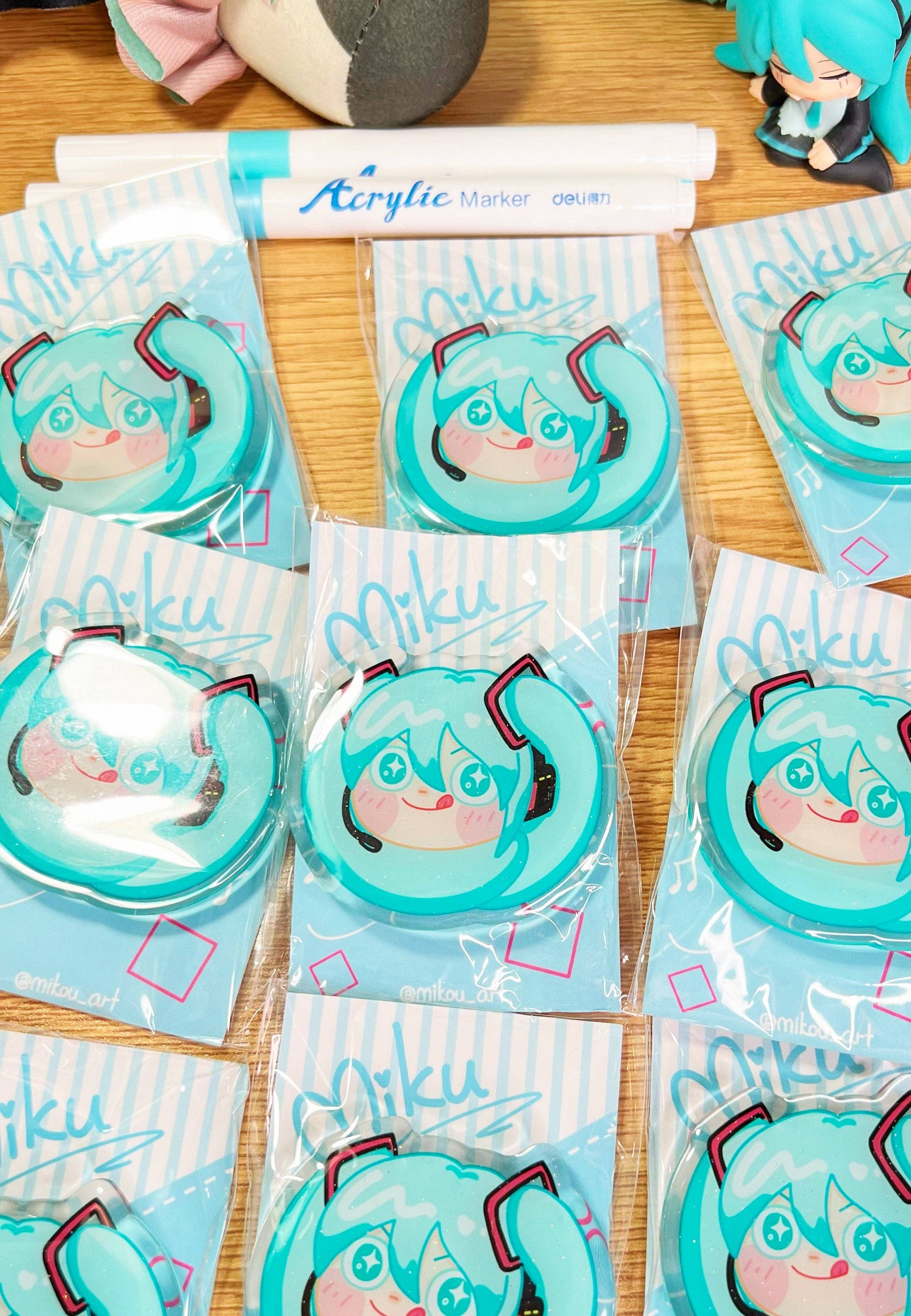 MikouArt - Wholesale Phone Grip - Hatsune Miku Dango Epoxy Acrylic Phone Grips/Holder | Mikou Fan Art3