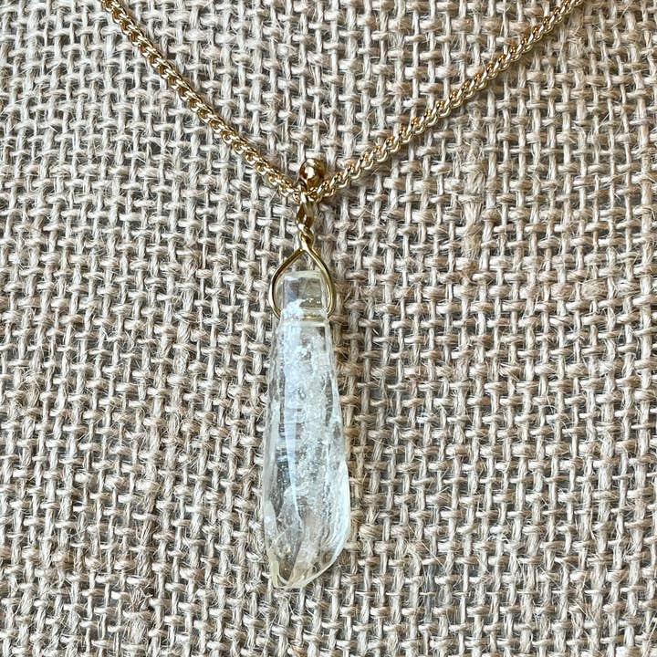 BlueButterflyBazaar - Wholesale Pendant/Charm Necklace - Ahsoka Tano’s Kyber Crystal Small Pendant Necklace White crystal Star Wars Gift3