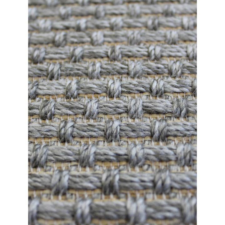 Hurdles Silver Cloud pour la vente par Avocado Decor